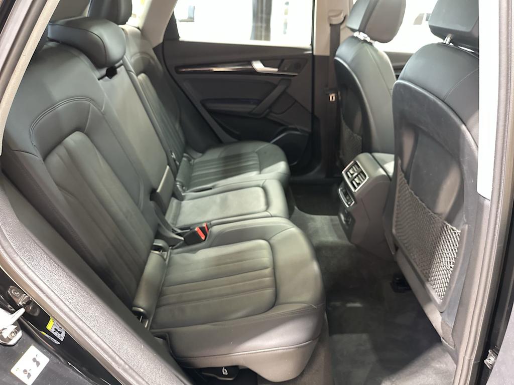 Thumbnail: 2019 Audi Q5 - 31