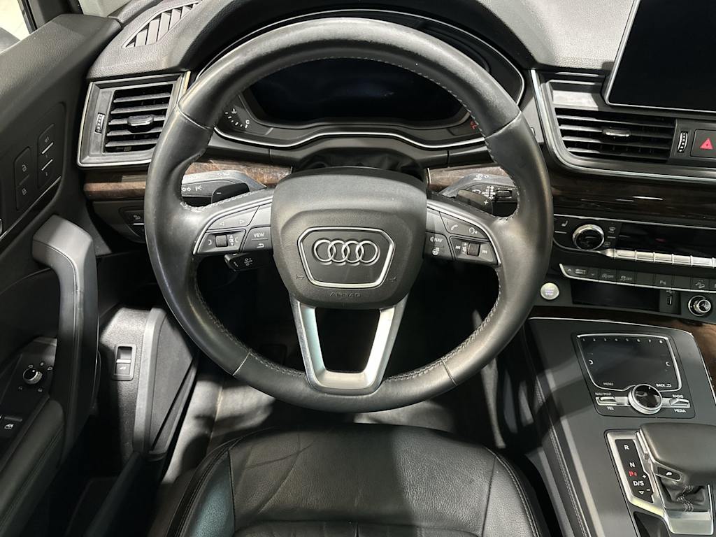 Thumbnail: 2019 Audi Q5 - 10