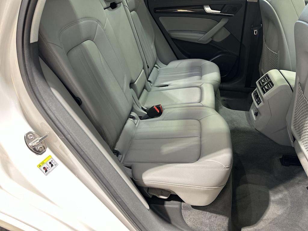 Thumbnail: 2019 Audi Q5 - 31