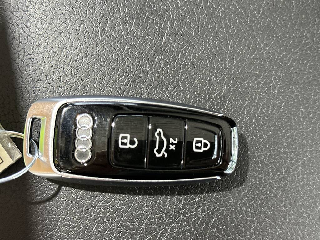 Thumbnail: 2020 Audi Q7 - 19
