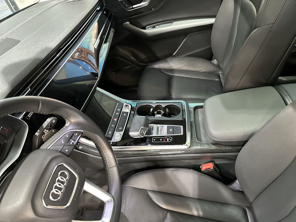 Thumbnail: 2020 Audi Q7 - 15