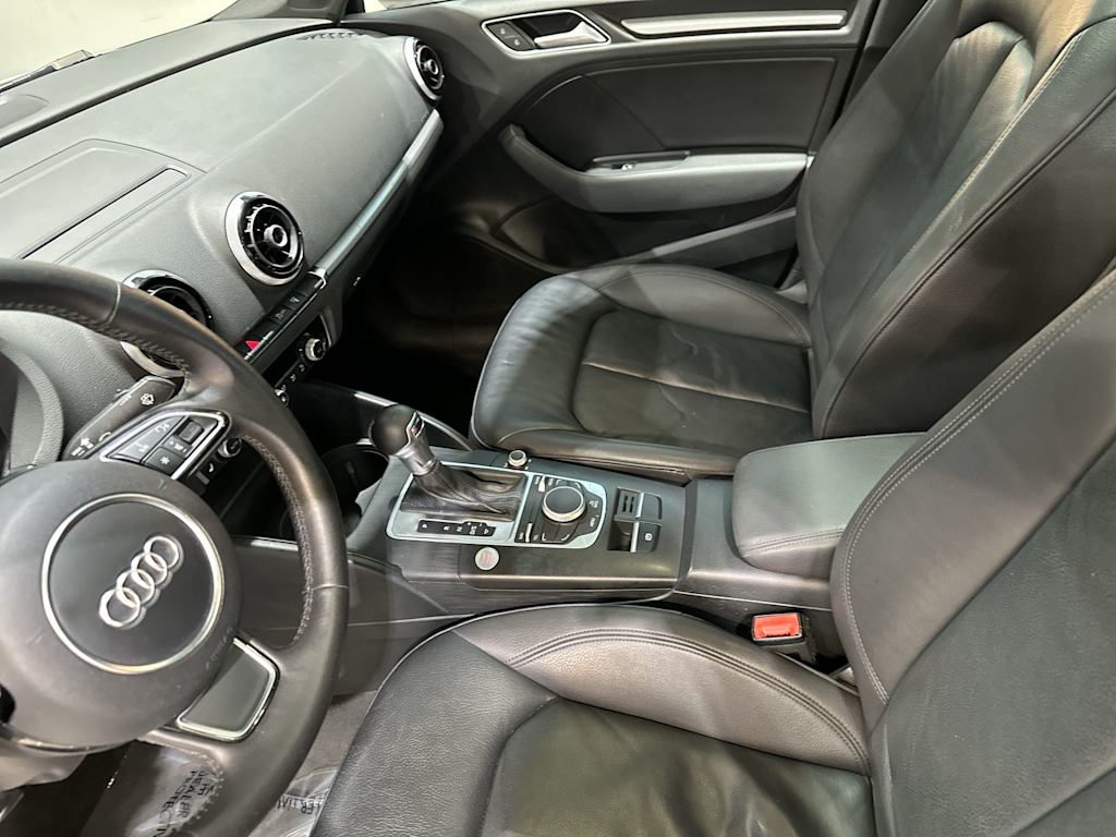 Thumbnail: 2016 Audi A3 - 32