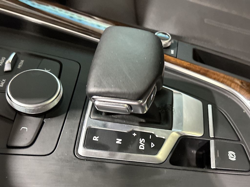 Thumbnail: 2019 Audi A4 - 33