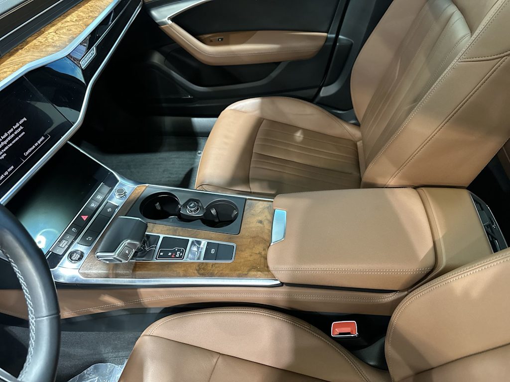 Thumbnail: 2022 Audi A6 - 32