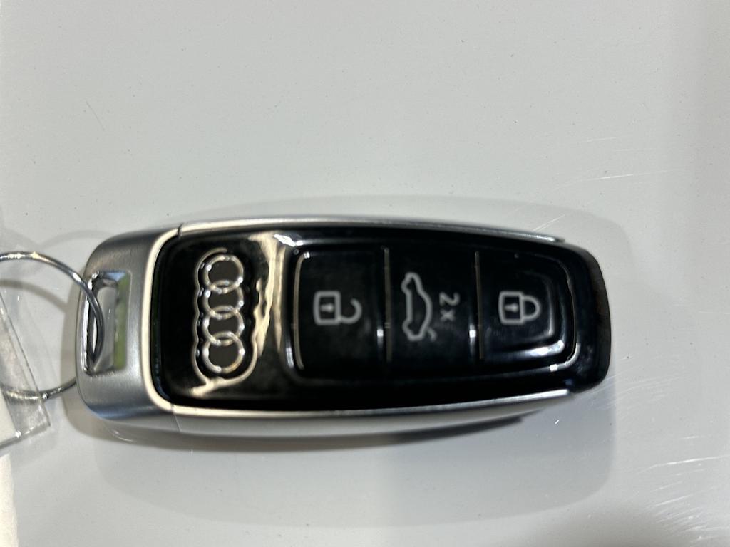 Thumbnail: 2022 Audi A6 - 16