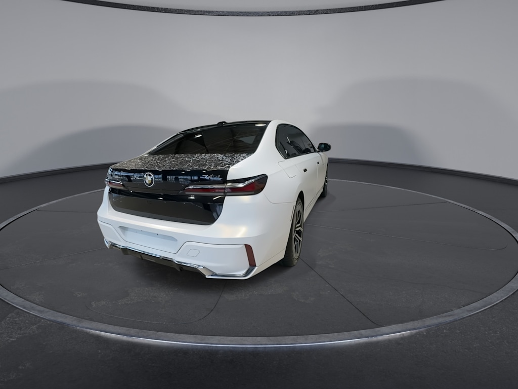 Thumbnail: 2024 BMW 7 Series - 23