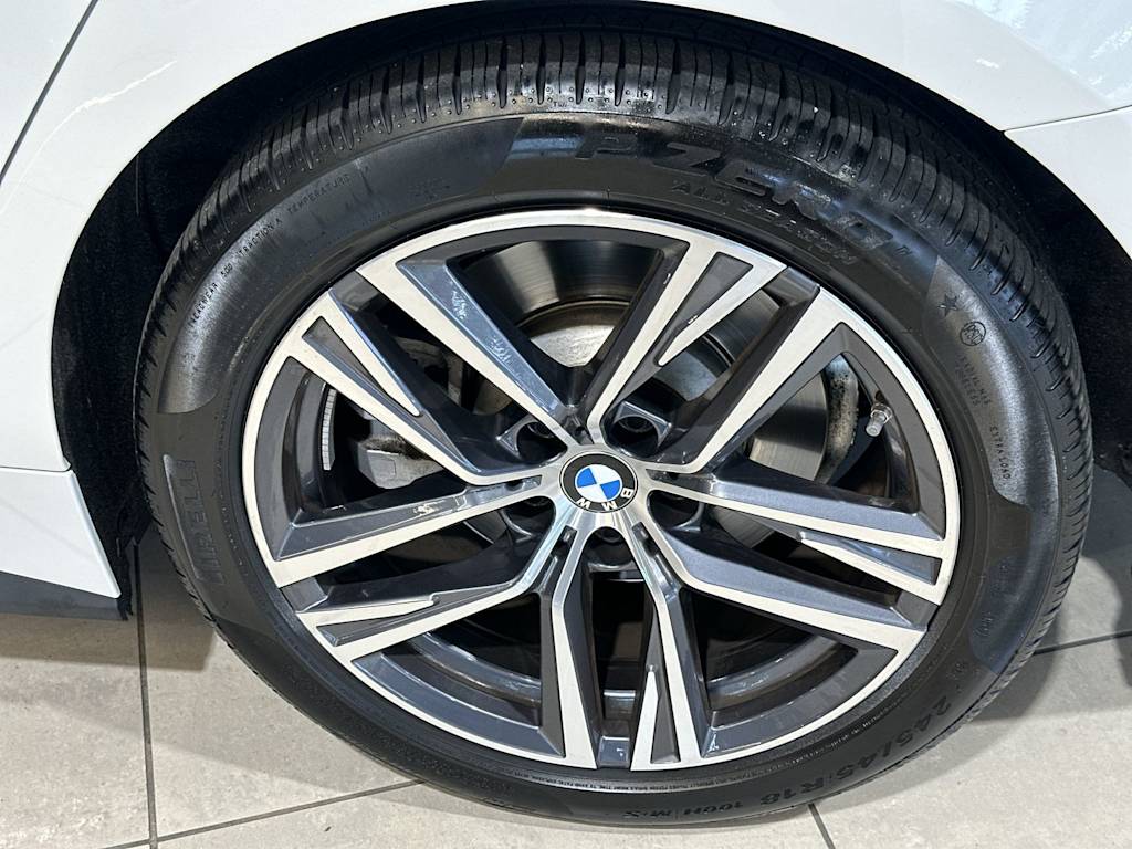 Thumbnail: 2025 BMW 4 Series - 8