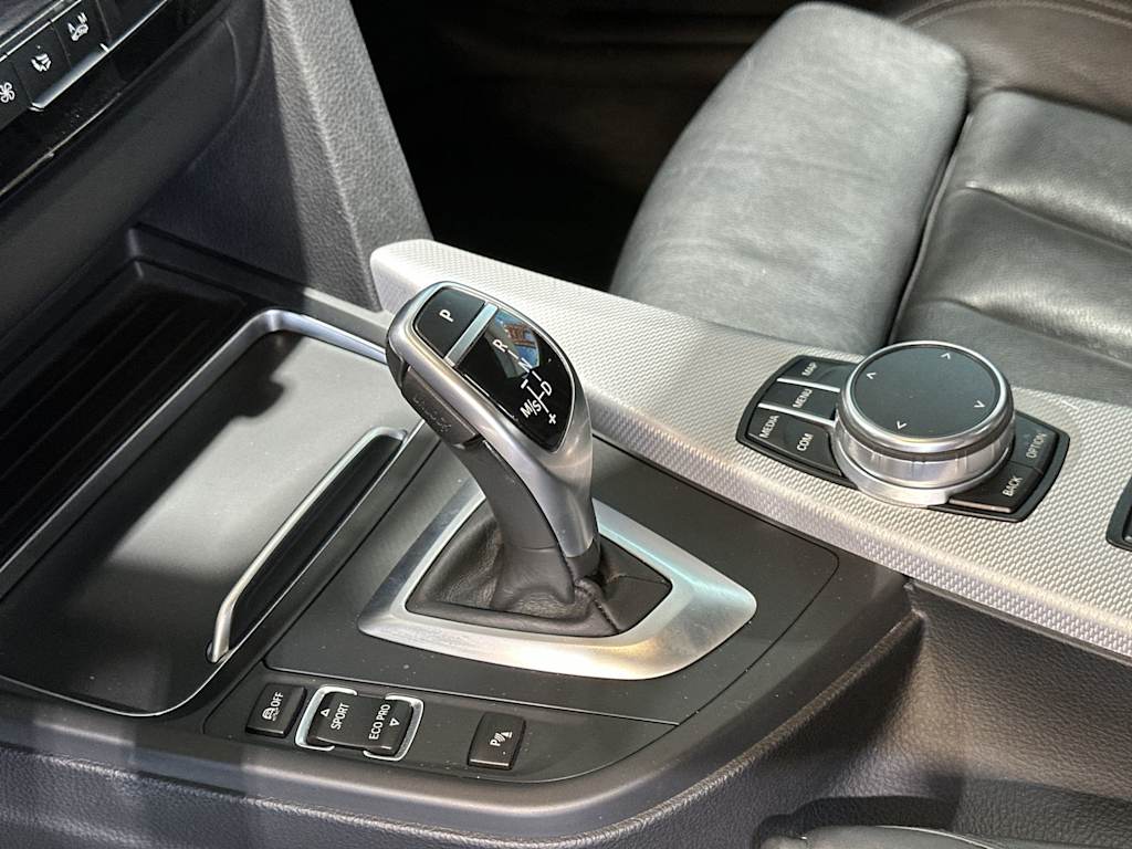 Thumbnail: 2018 BMW 4 Series - 14