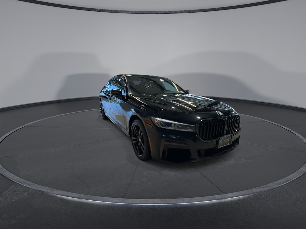 Thumbnail: 2022 BMW 7 Series - 7