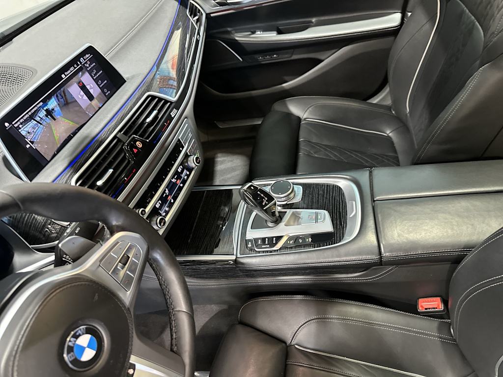 Thumbnail: 2022 BMW 7 Series - 15