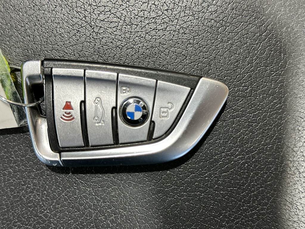 Thumbnail: 2022 BMW 7 Series - 19