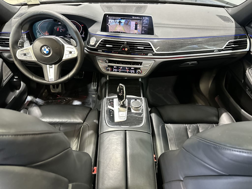 Thumbnail: 2022 BMW 7 Series - 10