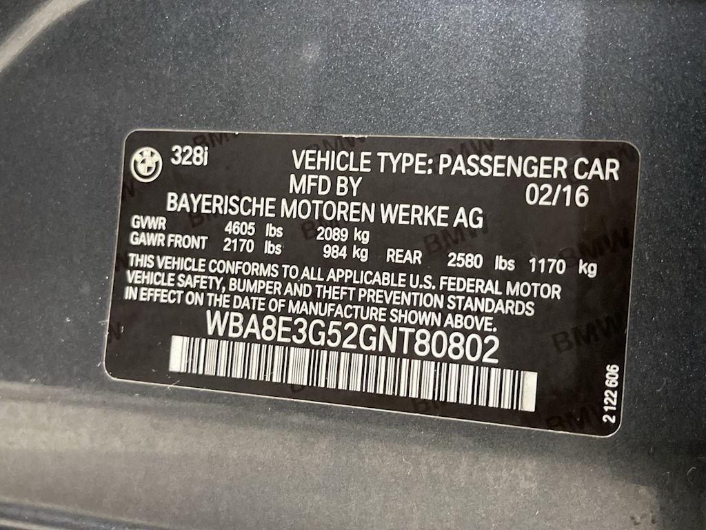 Thumbnail: 2016 BMW 3 Series - 19