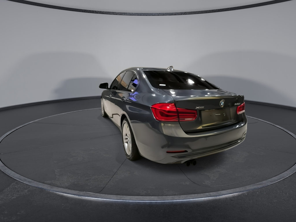 Thumbnail: 2016 BMW 3 Series - 7