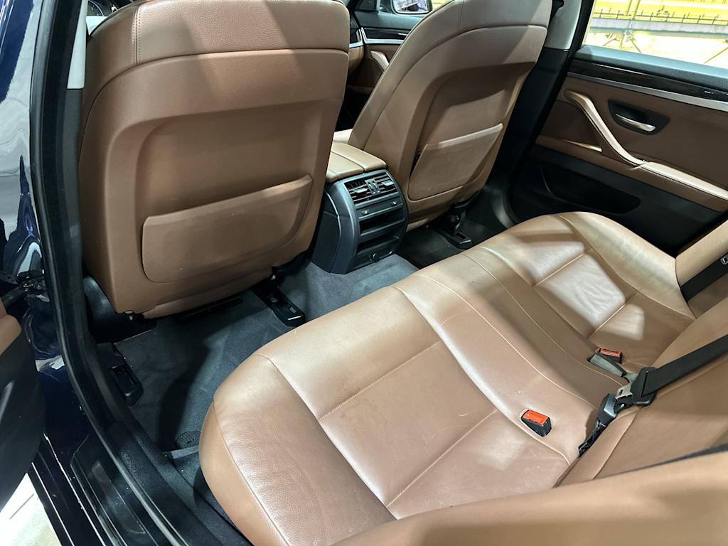Thumbnail: 2012 BMW 5 Series - 13