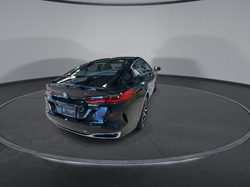 Thumbnail: 2020 BMW 8 Series - 24