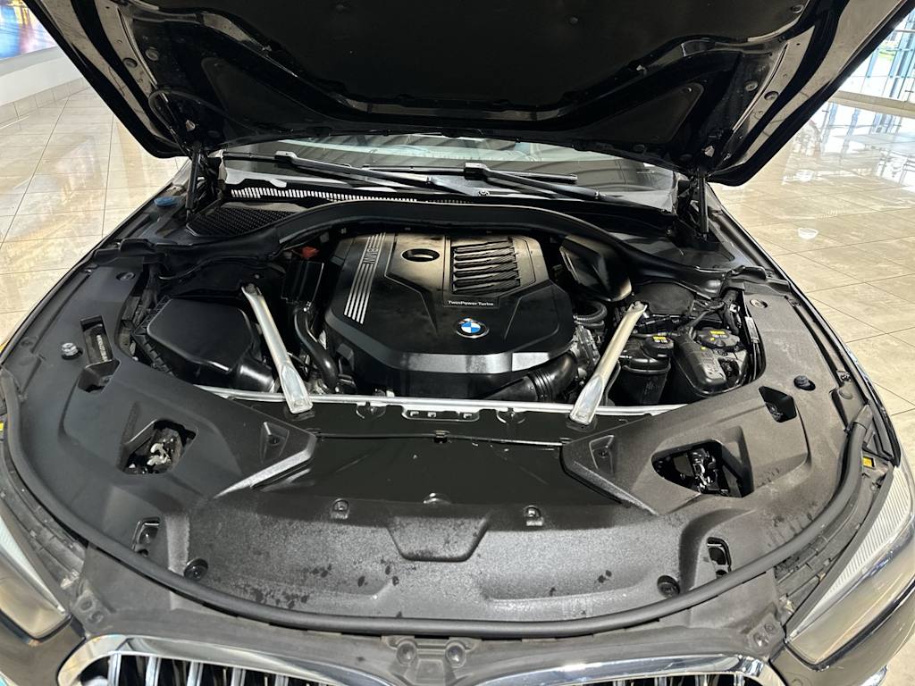 Thumbnail: 2020 BMW 8 Series - 9