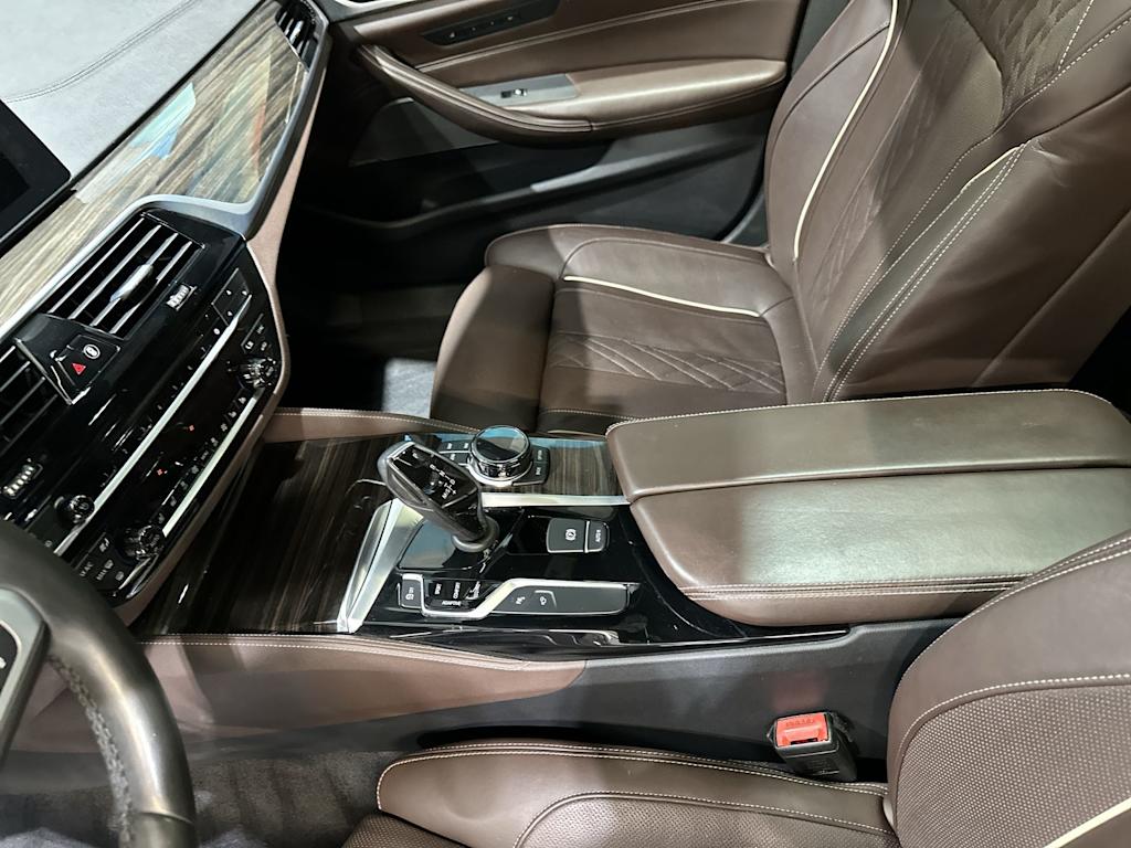 Thumbnail: 2018 BMW 5 Series - 33