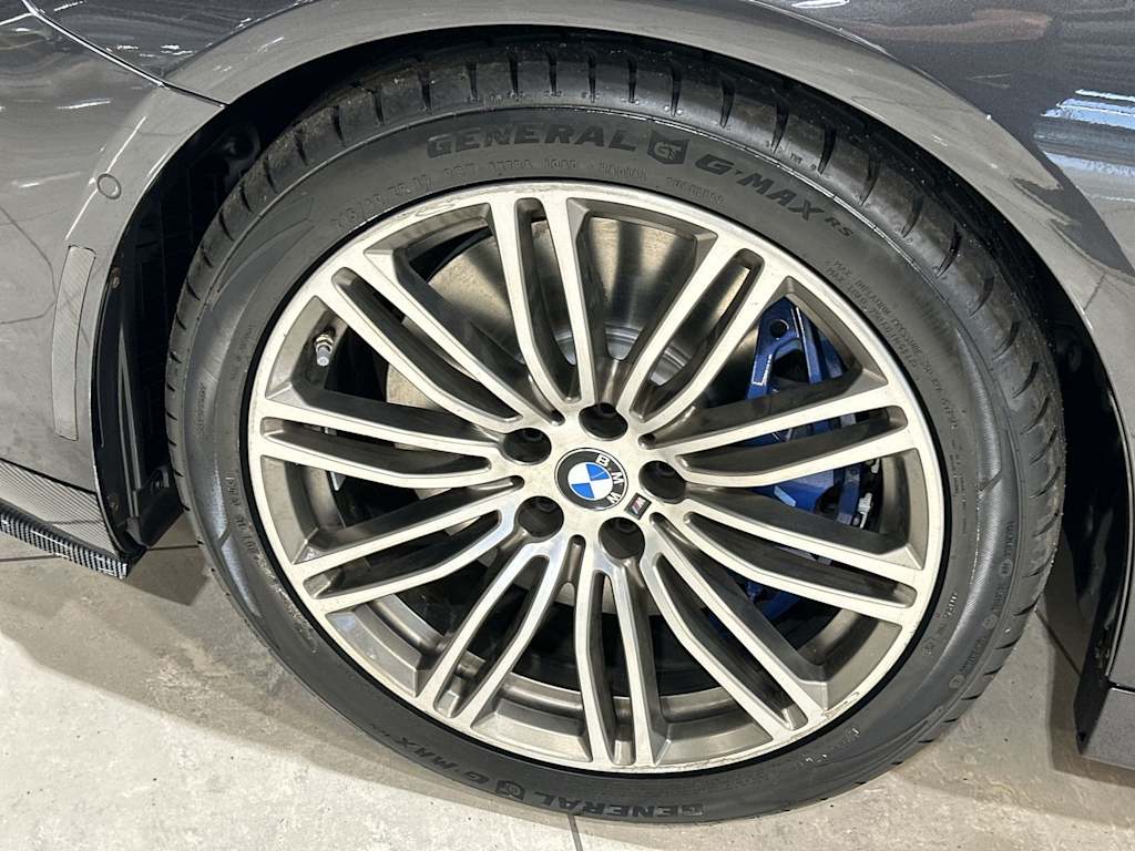 Thumbnail: 2018 BMW 5 Series - 8