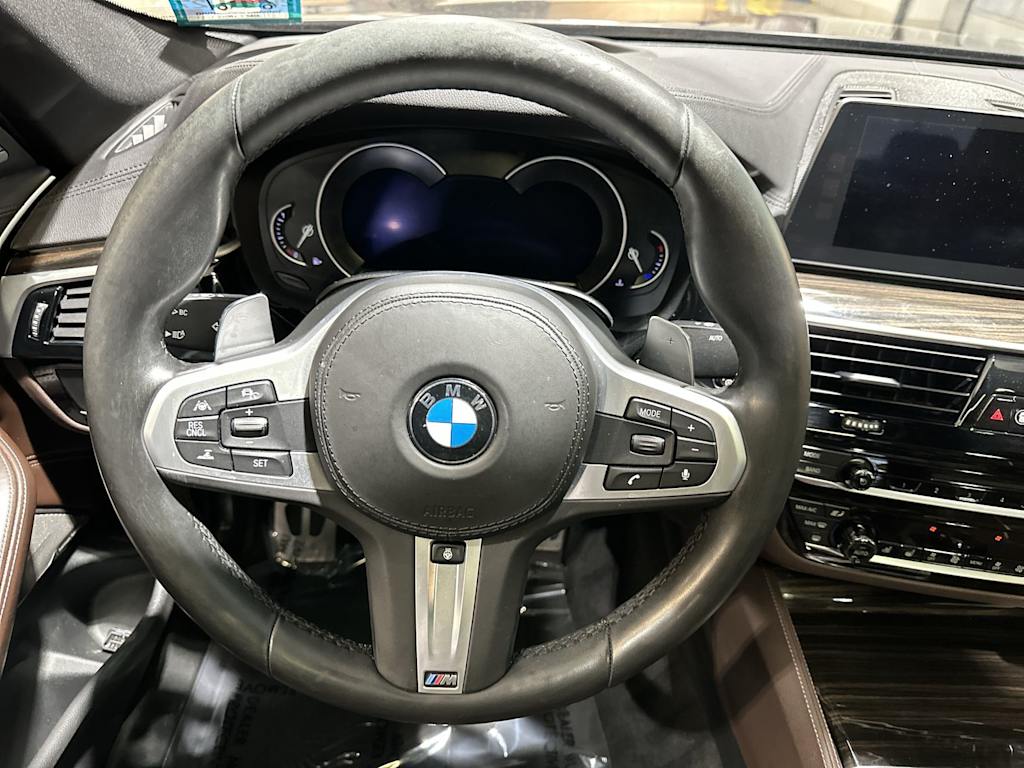 Thumbnail: 2018 BMW 5 Series - 10