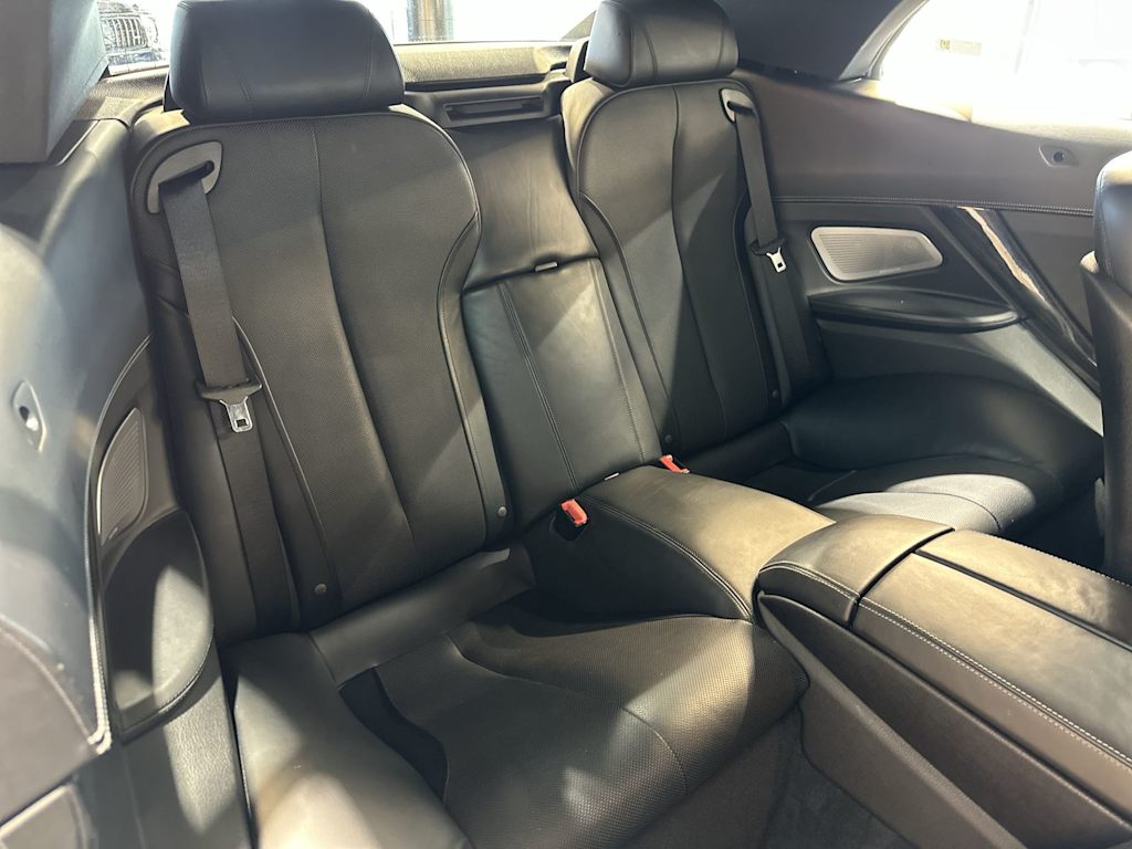 Thumbnail: 2015 BMW 6 Series - 31