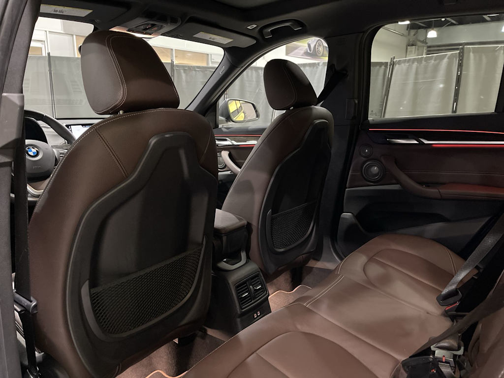 Thumbnail: 2020 BMW X1 - 12