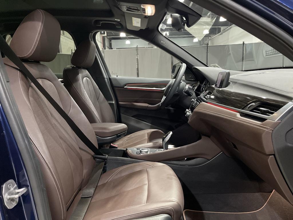 Thumbnail: 2020 BMW X1 - 33