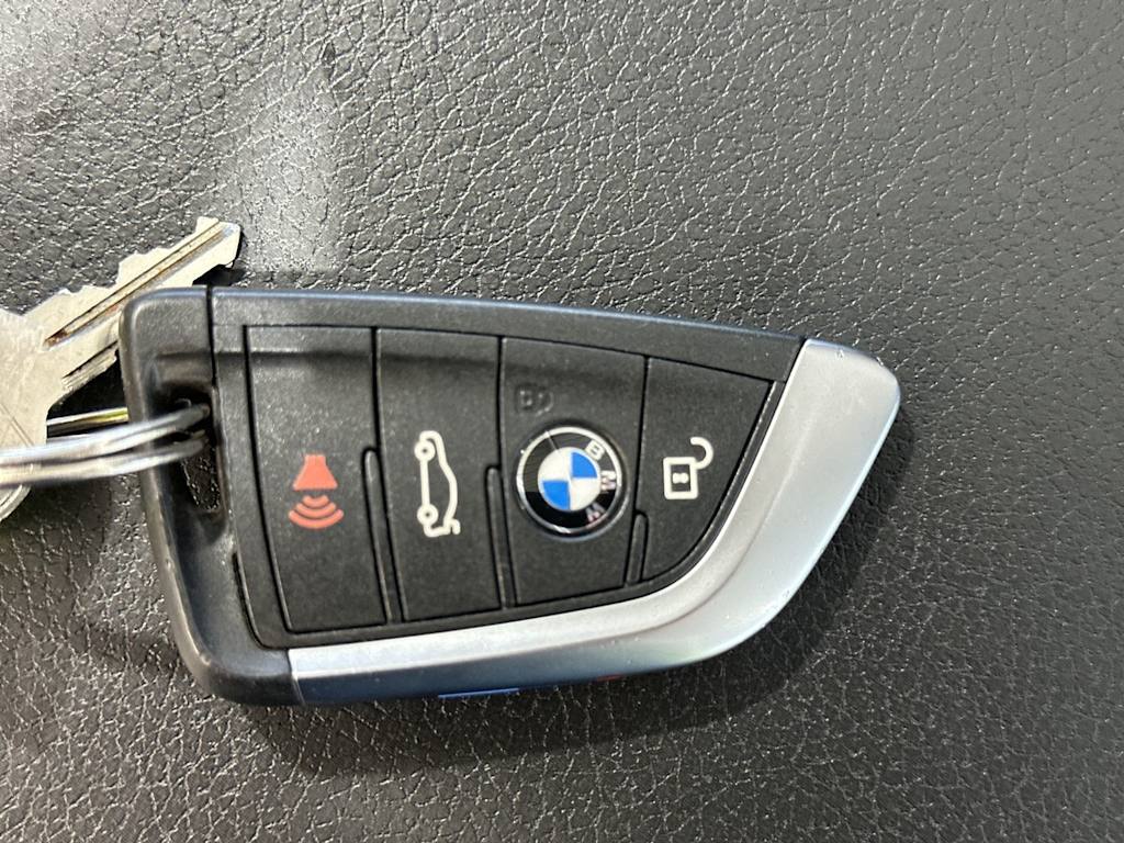 Thumbnail: 2020 BMW X2 - 17