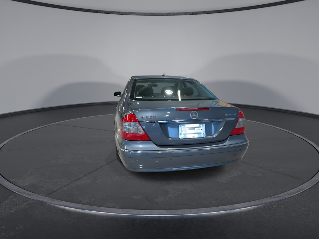 Thumbnail: 2008 Mercedes-Benz E-Class - 22