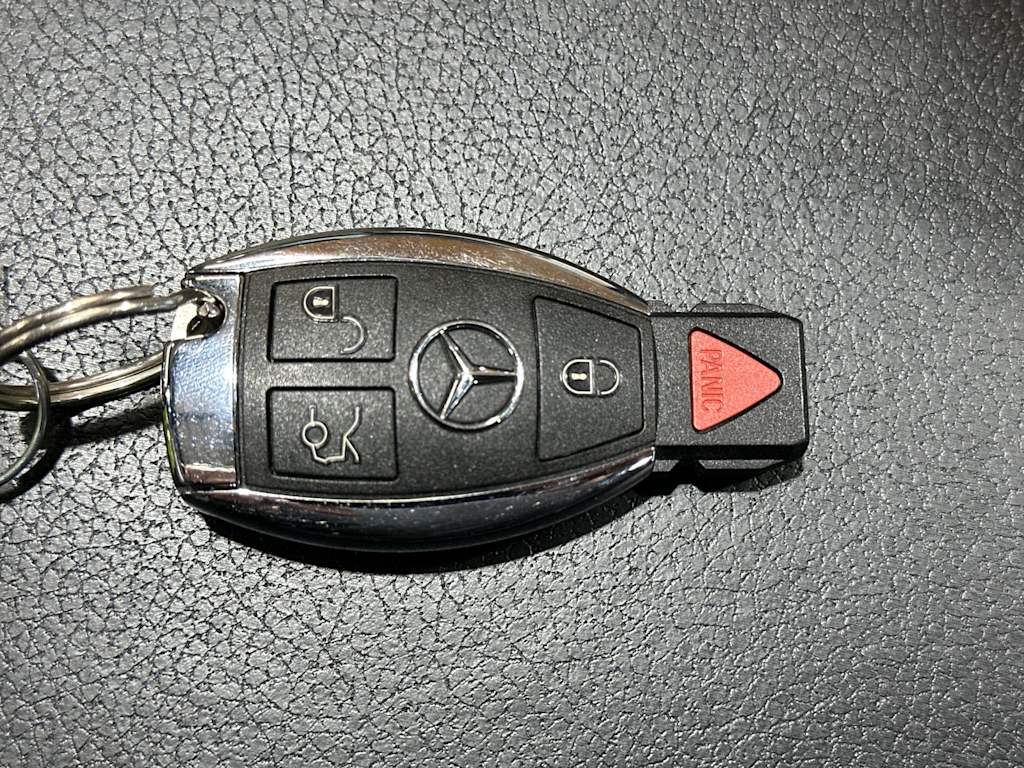 Thumbnail: 2019 Mercedes-Benz GLC - 16