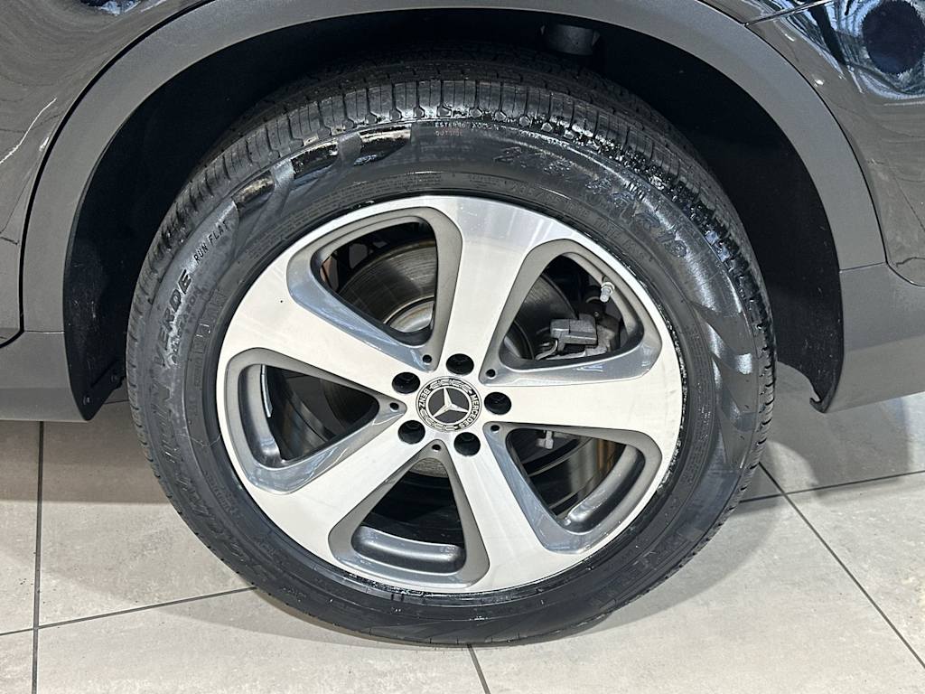 Thumbnail: 2019 Mercedes-Benz GLC - 8