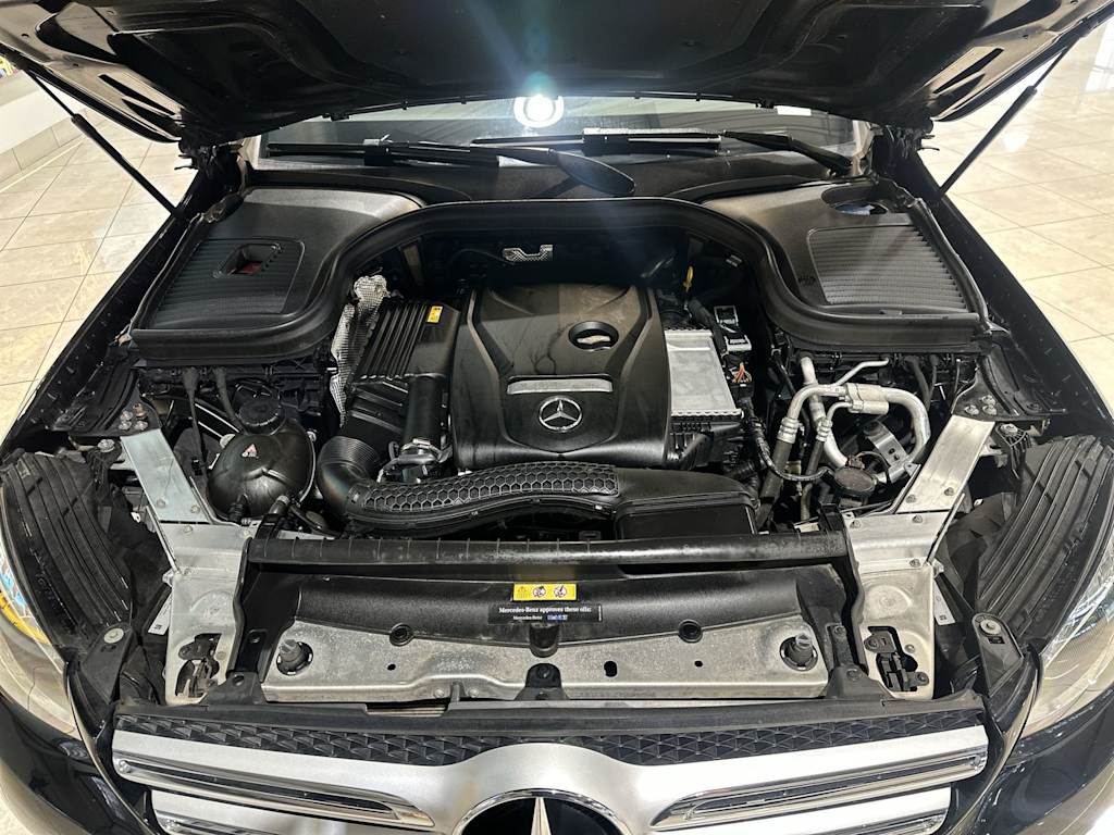 Thumbnail: 2019 Mercedes-Benz GLC - 9