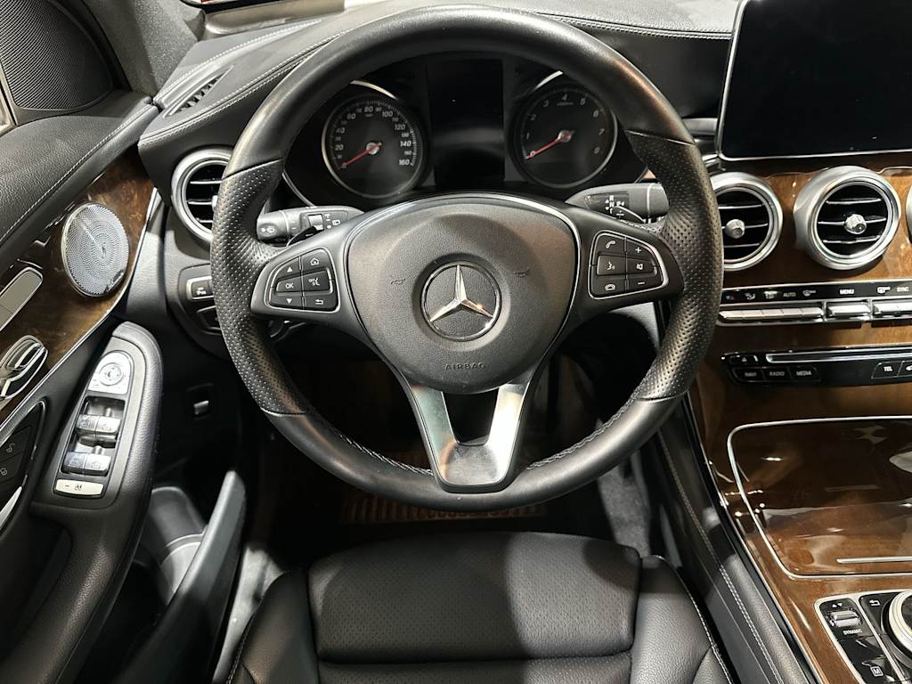 Thumbnail: 2019 Mercedes-Benz GLC - 10