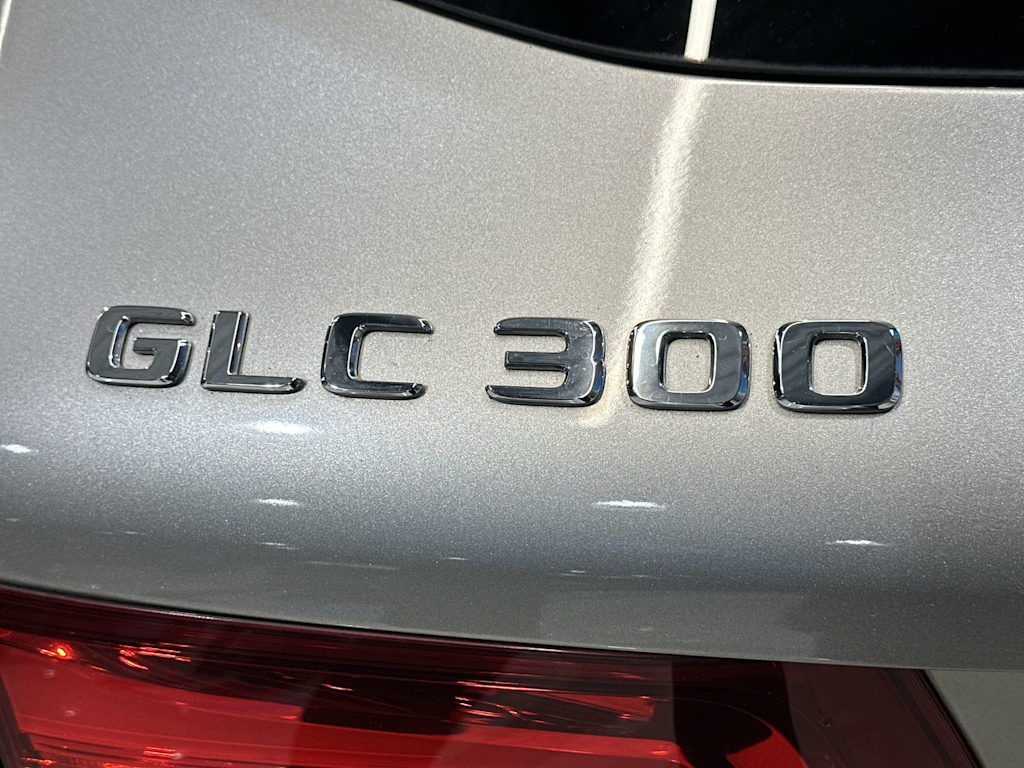 Thumbnail: 2019 Mercedes-Benz GLC - 7