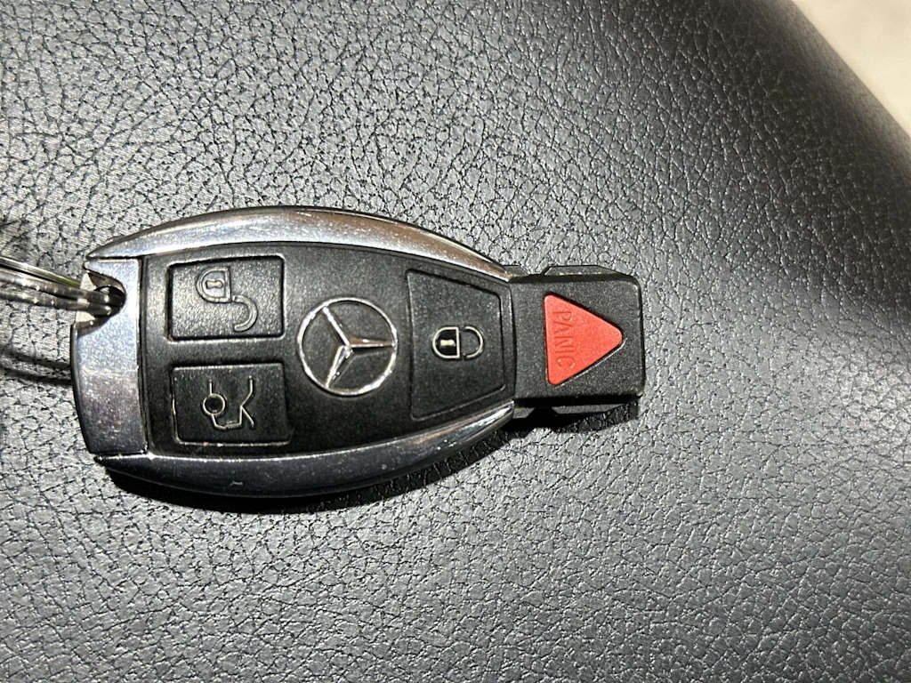 Thumbnail: 2019 Mercedes-Benz GLC - 17