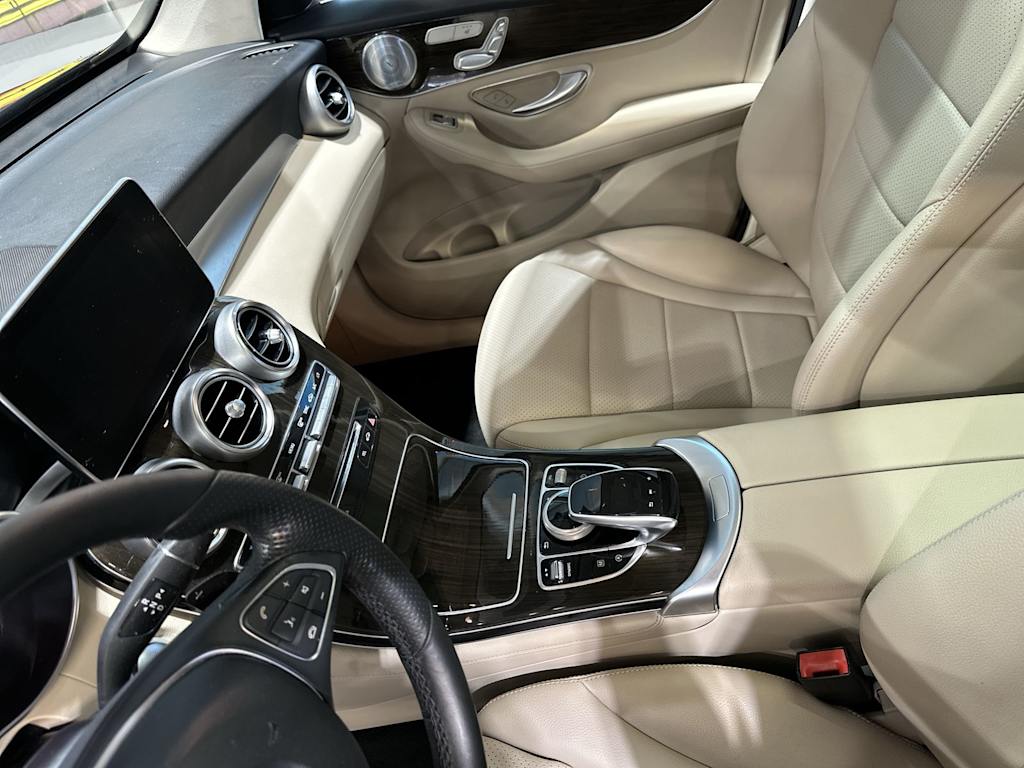 Thumbnail: 2018 Mercedes-Benz GLC - 14