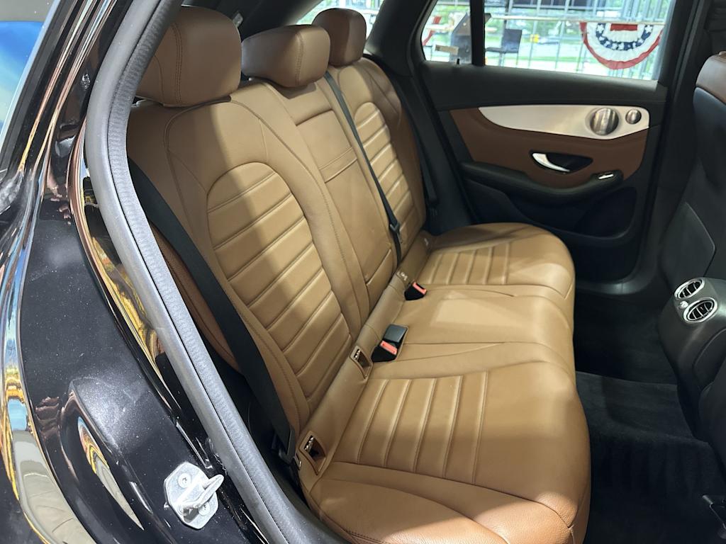 Thumbnail: 2019 Mercedes-Benz GLC - 31