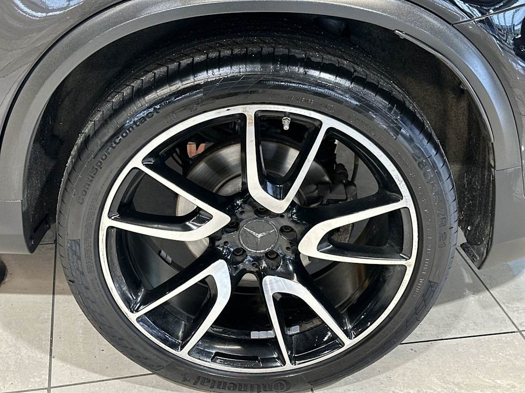Thumbnail: 2019 Mercedes-Benz GLC - 8