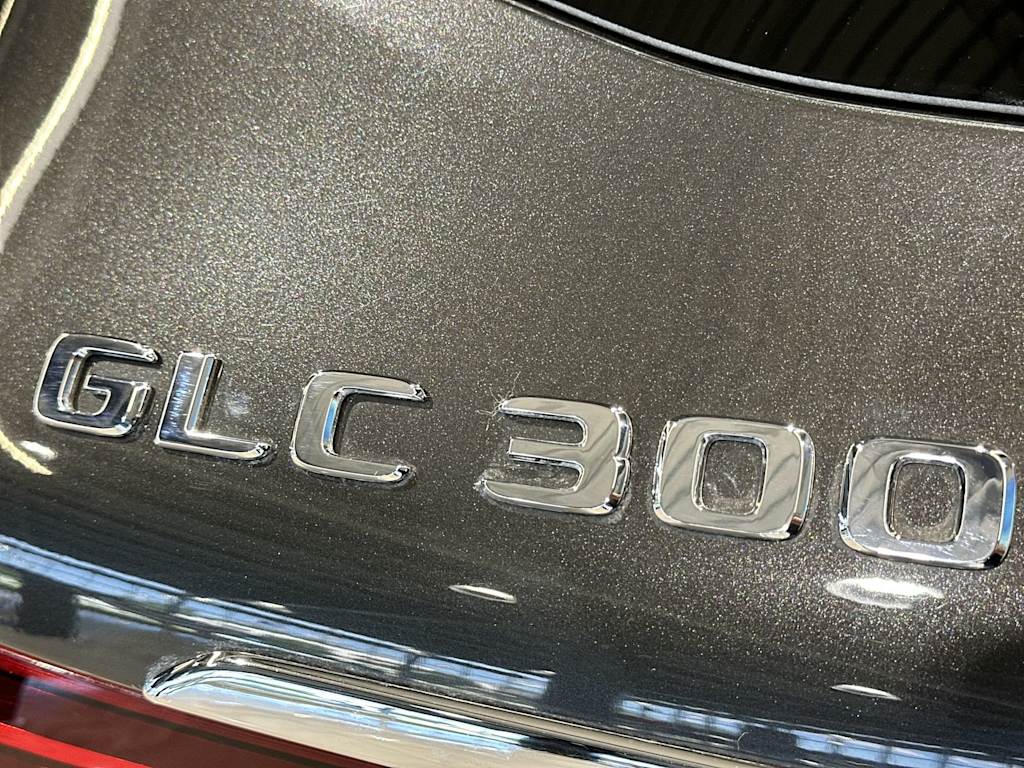 Thumbnail: 2020 Mercedes-Benz GLC - 7