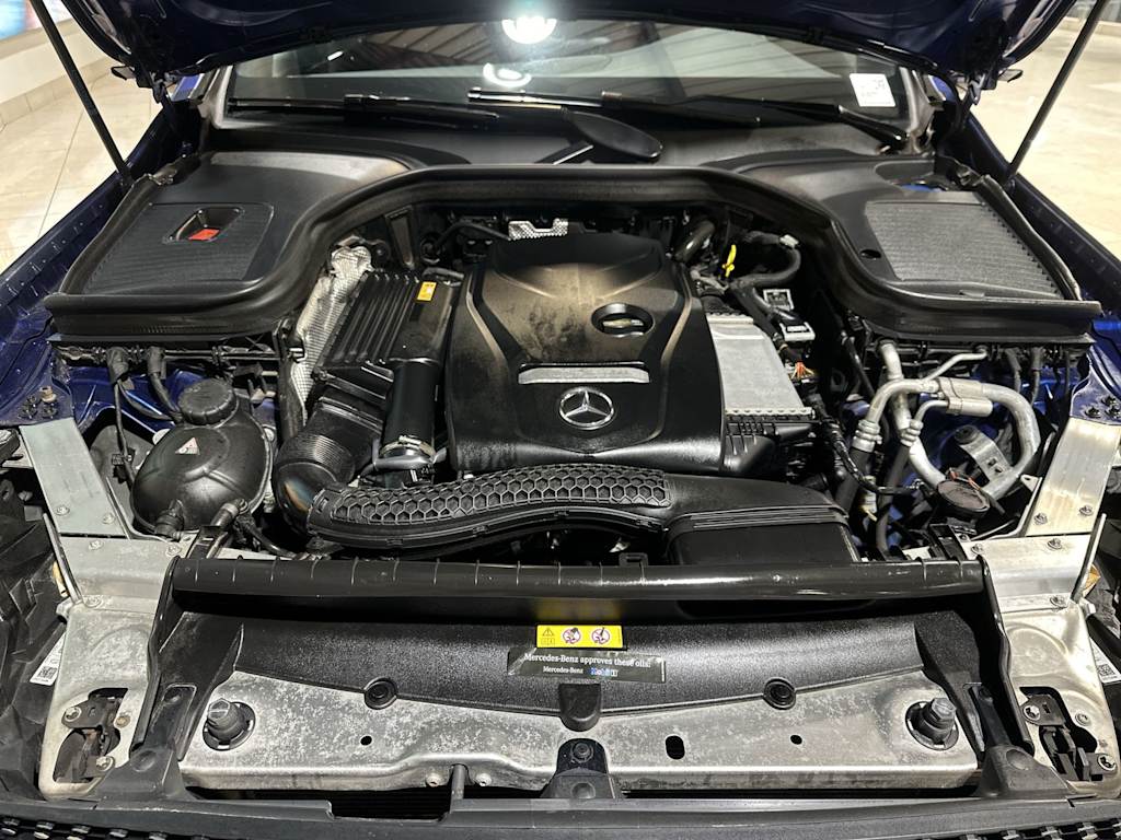 Thumbnail: 2017 Mercedes-Benz GLC - 9