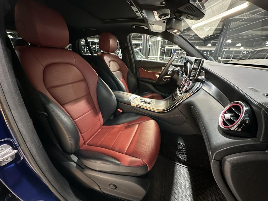 Thumbnail: 2017 Mercedes-Benz GLC - 32