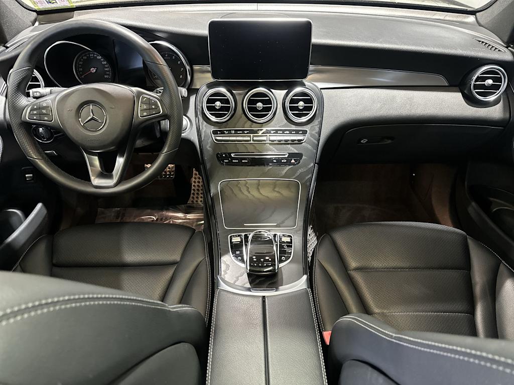 Thumbnail: 2019 Mercedes-Benz GLC - 2