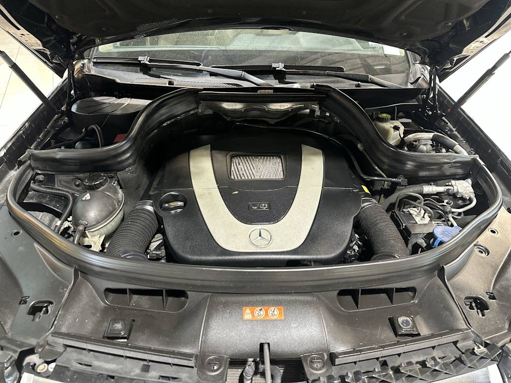 Thumbnail: 2011 Mercedes-Benz GLK - 31