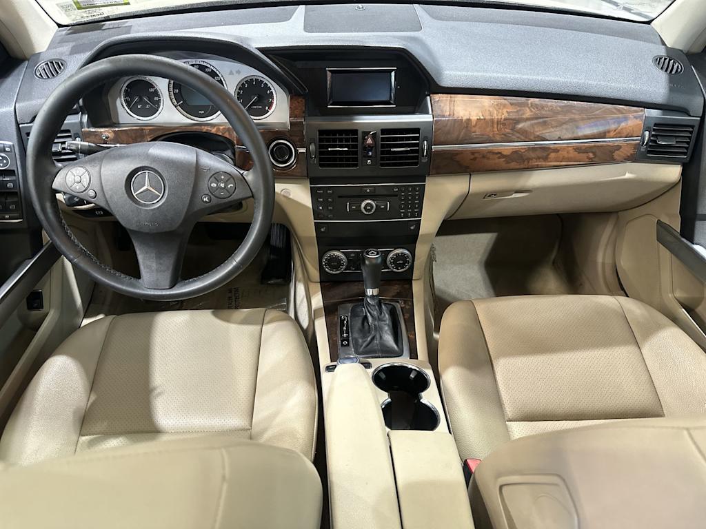 Thumbnail: 2011 Mercedes-Benz GLK - 9
