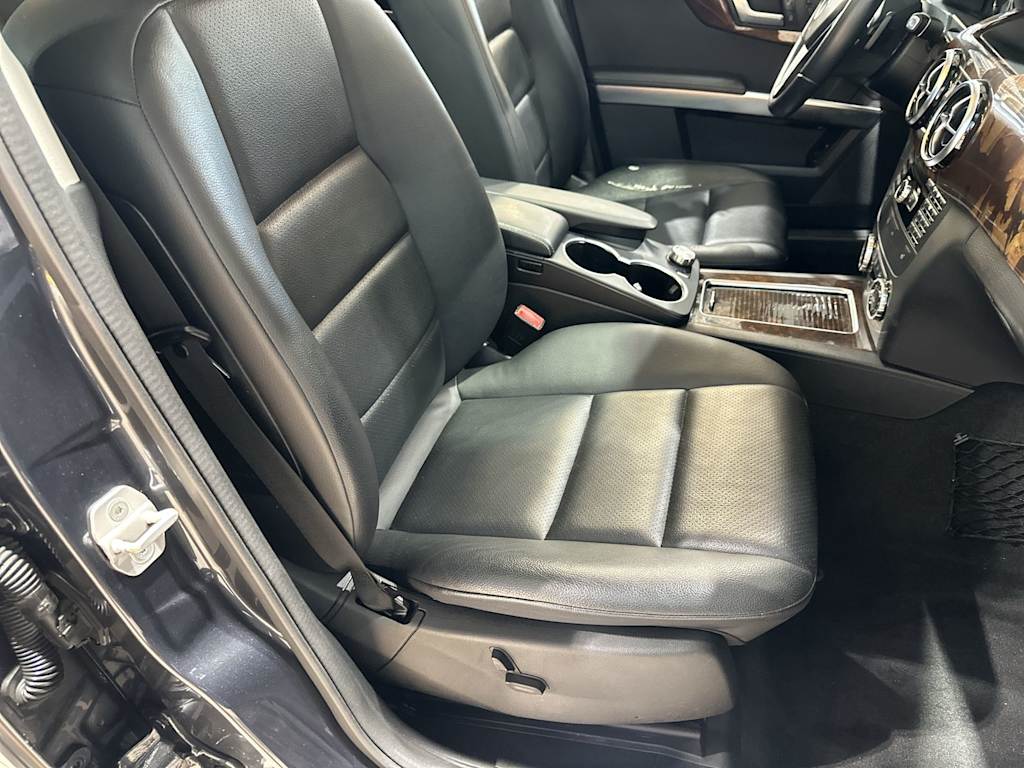 Thumbnail: 2014 Mercedes-Benz GLK - 31
