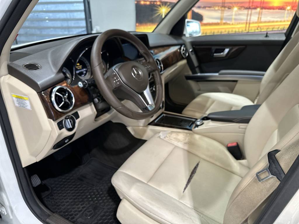Thumbnail: 2013 Mercedes-Benz GLK - 2