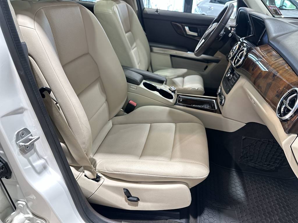 Thumbnail: 2013 Mercedes-Benz GLK - 12