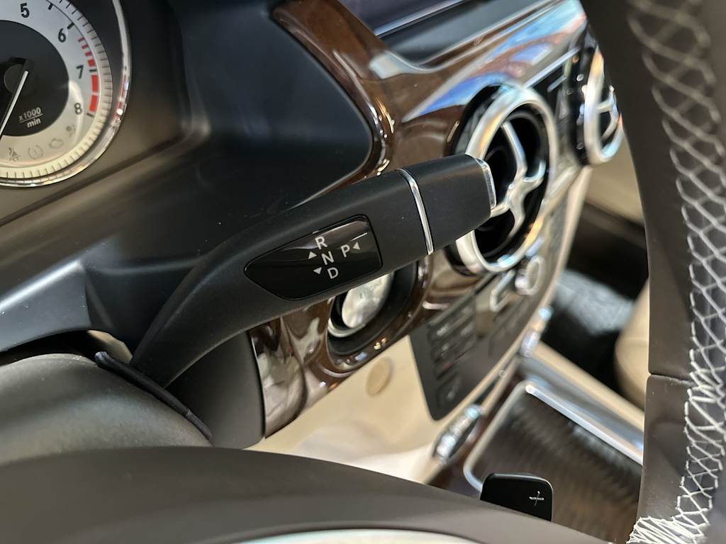 Thumbnail: 2013 Mercedes-Benz GLK - 32