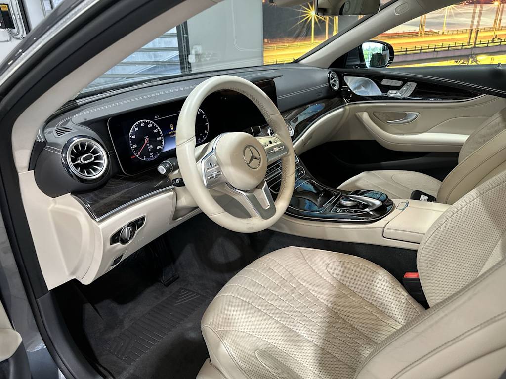Thumbnail: 2019 Mercedes-Benz CLS - 2