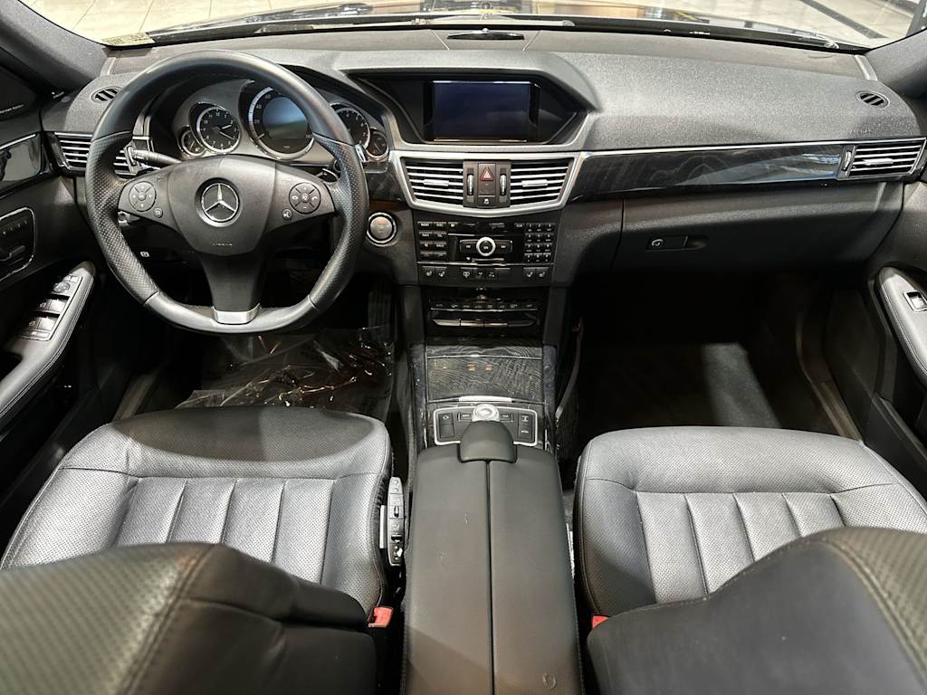 Thumbnail: 2010 Mercedes-Benz E-Class - 2
